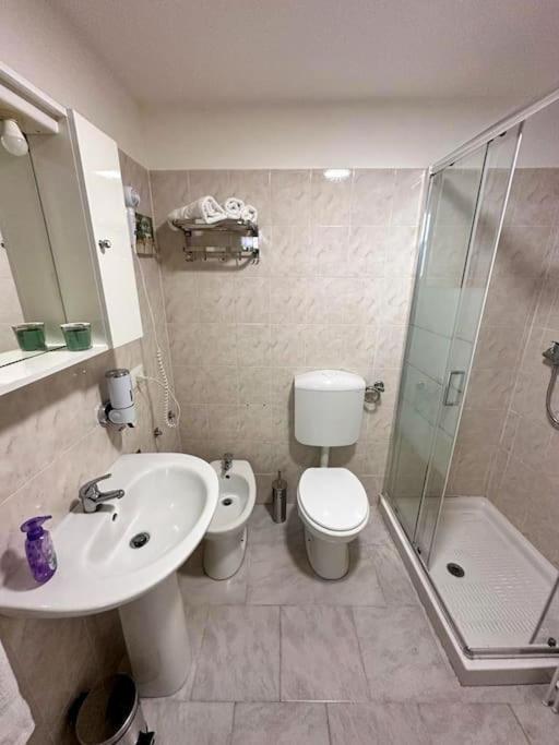 Holiday House Shantu Катания Экстерьер фото